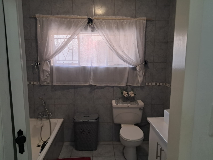 3 Bedroom Property for Sale in Rustenburg Ext 4 North West